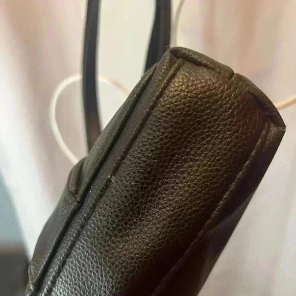 Black Crossbody Bag - Picture 4 of 11